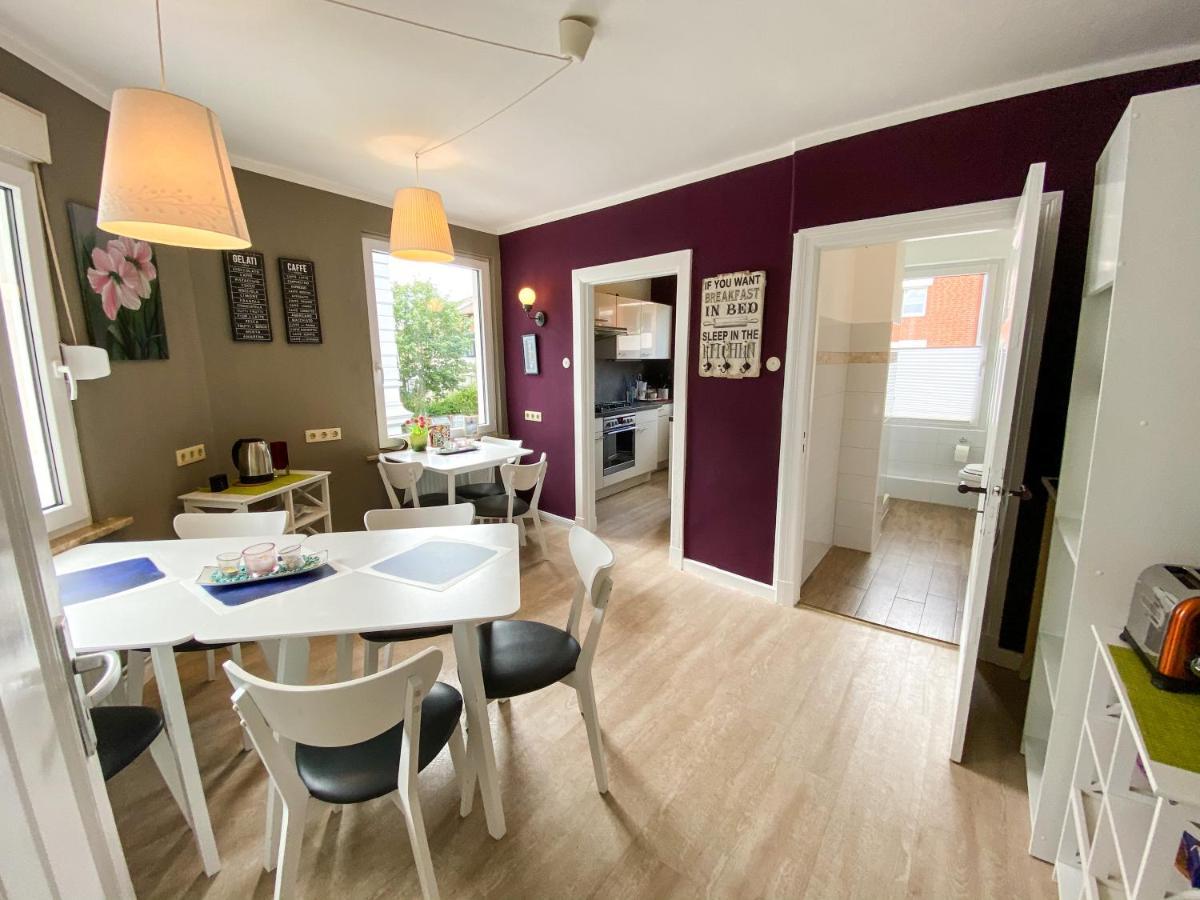Villa Hanseart Luebeck - Privatzimmer In Zentraler Lage Ngoại thất bức ảnh
