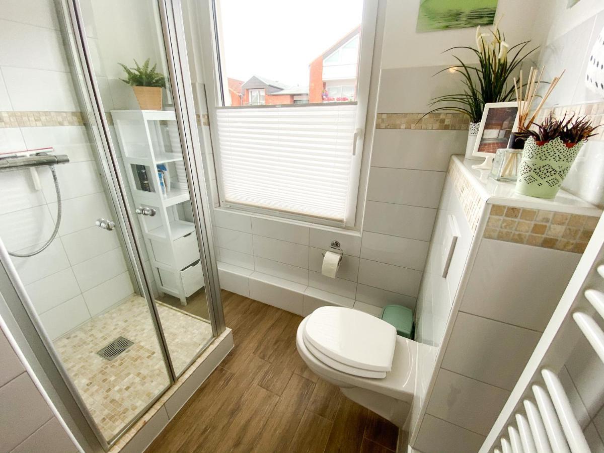 Villa Hanseart Luebeck - Privatzimmer In Zentraler Lage Ngoại thất bức ảnh